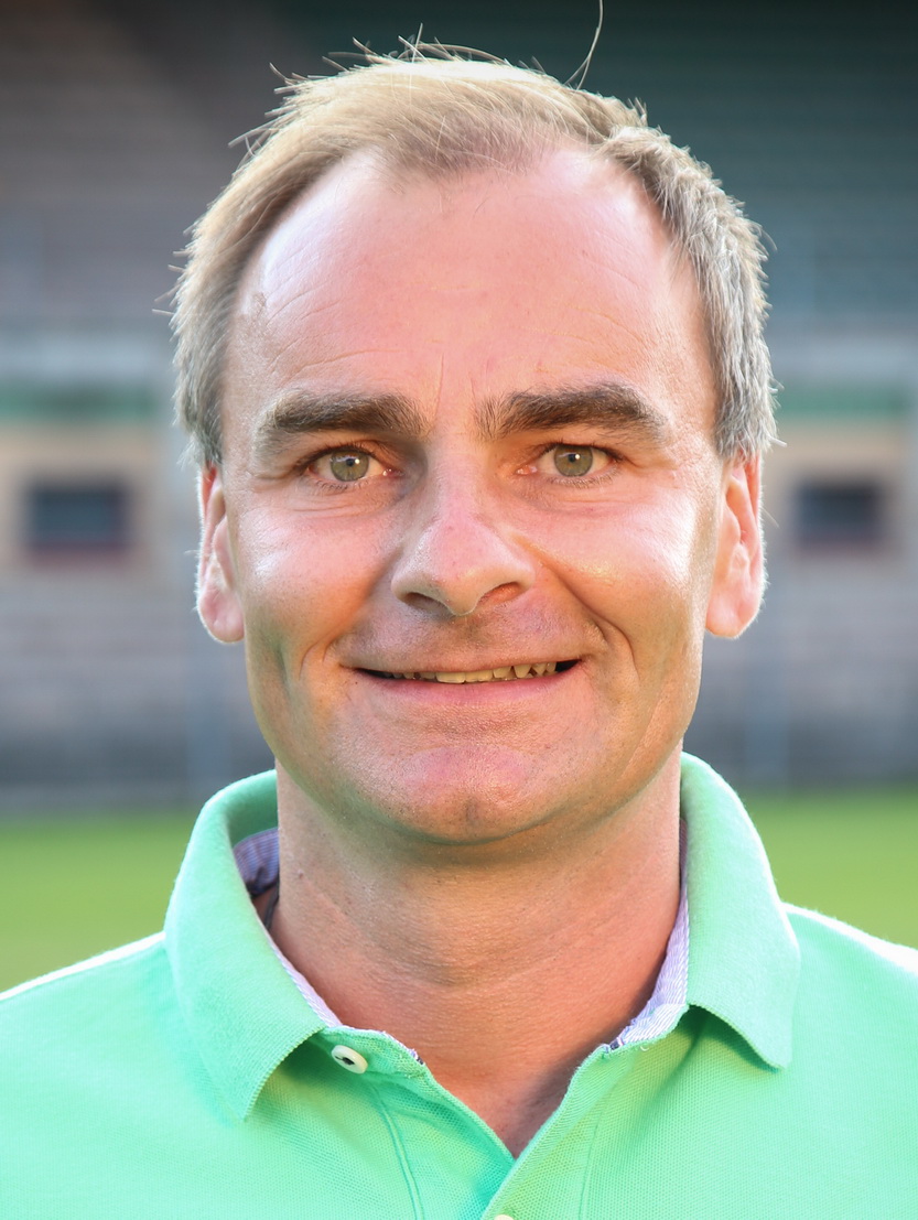 Skrivanek Peter